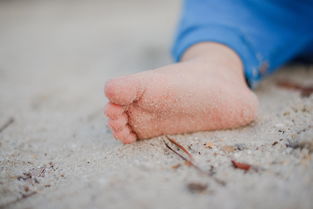 宝宝发烧手热但是脚凉 宝宝发烧手热但是脚凉